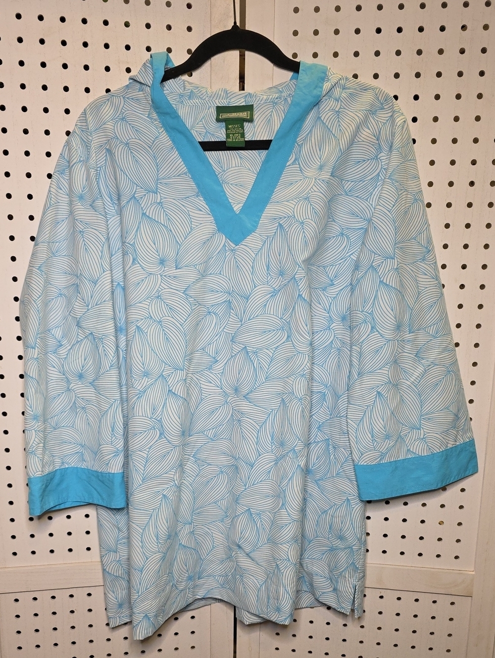 L.L. Bean Light Blue Leaf-Print V-Neck Tunic with Aqua Hooded XL Swim